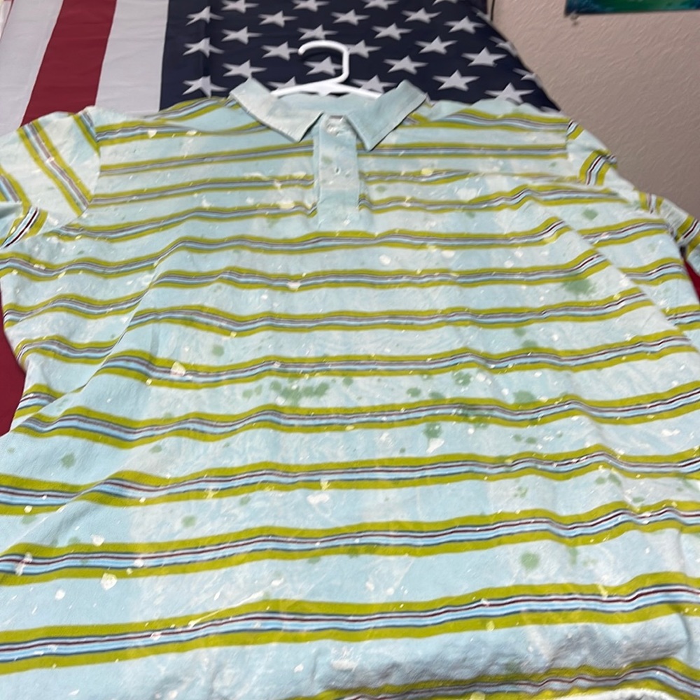 Super funk mens golf Shirt with paint splatters and designer print on back